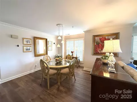 Dining - 930 Jetton 20 St #20, Davidson, NC 28036 photo 3 of 4