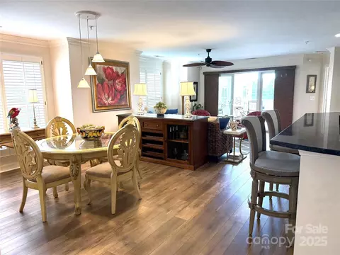 Dining - 930 Jetton 20 St #20, Davidson, NC 28036 photo 1 of 4