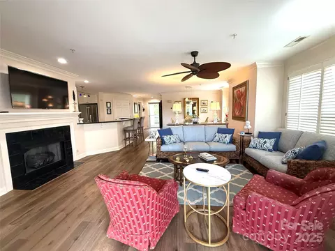 Living - 930 Jetton 20 St #20, Davidson, NC 28036 photo 1 of 3