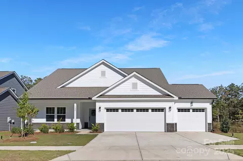1223 Links Crossing 211 Dr #211, Monroe, NC 28112
