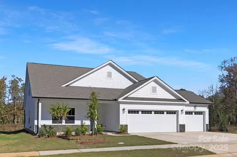 1223 Links Crossing 211 Dr #211, Monroe, NC 28112 photo 3
