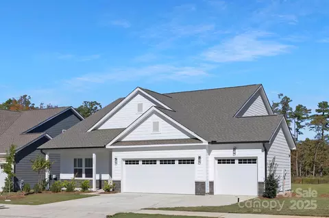 1223 Links Crossing 211 Dr #211, Monroe, NC 28112 photo 2