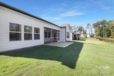 1223 Links Crossing 211 Dr #211, Monroe, NC 28112 photo 34