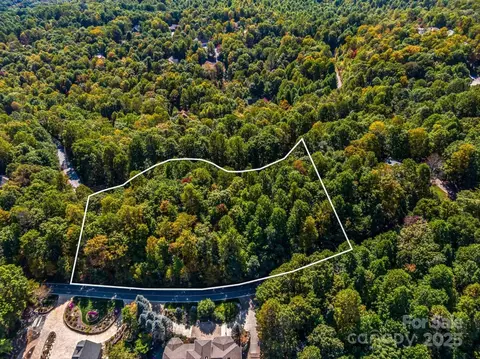 Berry Creek Drive, Flat Rock, NC 28731