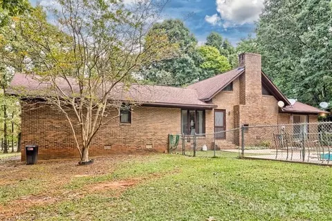Exterior - 3966 Red Doc Rd, Lancaster, SC 29720 photo 3 of 10