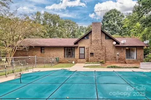 Exterior - 3966 Red Doc Rd, Lancaster, SC 29720 photo 4 of 10