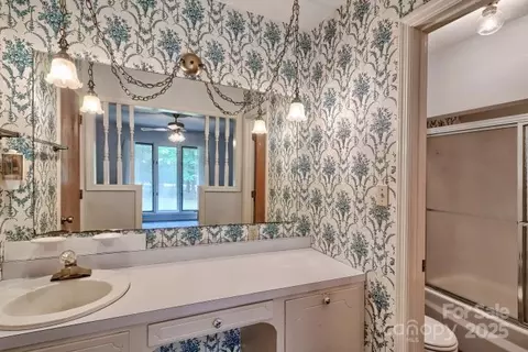 Bath - 3966 Red Doc Rd, Lancaster, SC 29720 photo 3 of 3