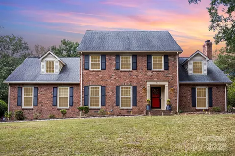 526 Rock Springs Rd, Lancaster, SC 29720