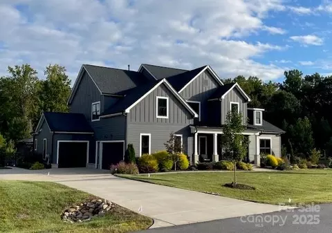 11014 Mountain Willow Trl, Huntersville, NC 28078