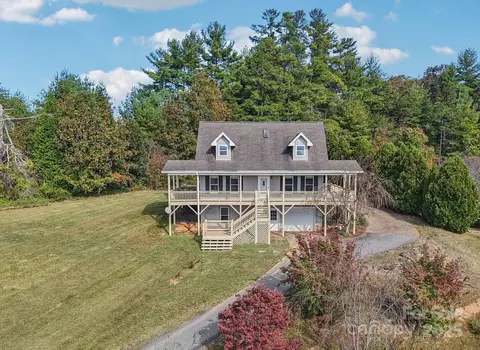 136 Ridge Brook Dr, Weaverville, NC 28787
