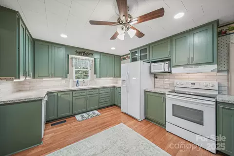 Kitchen - 210 Smith St, Clover, SC 29710 photo 2 of 3