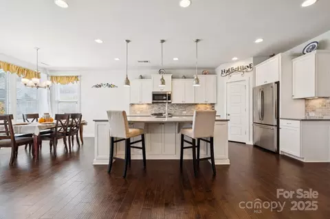 624 Daventry Ct, Clover, SC 29710