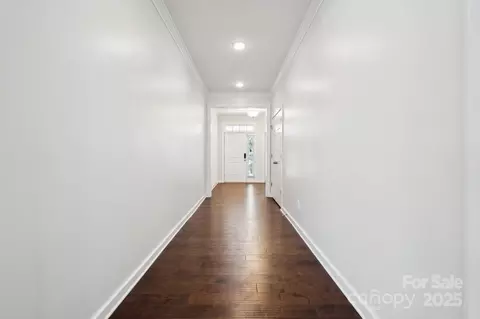 Entry Way - 624 Daventry Ct, Clover, SC 29710 photo 1 of 3