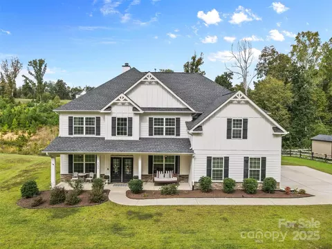 2633 Lakefront Dr, Belmont, NC 28012