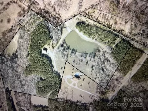 164 Blackburn Dr, Grover, NC 28073