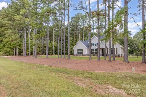 5101 Garden Gate Dr, Monroe, NC 28112 photo 2