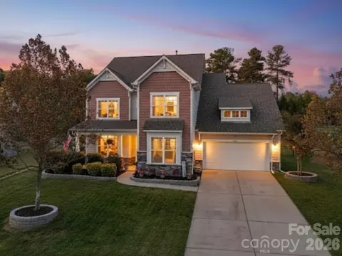 5018 Whitemarsh Ct, Lancaster, SC 29720