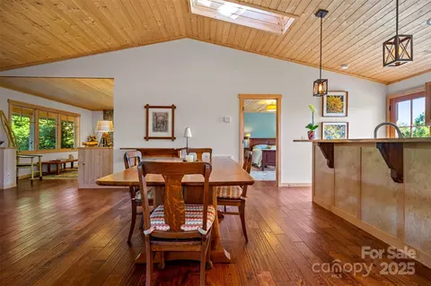 891 Meadow Crest Rd, Tryon, NC 28782 photo 11