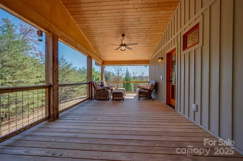 891 Meadow Crest Rd, Tryon, NC 28782 photo 5