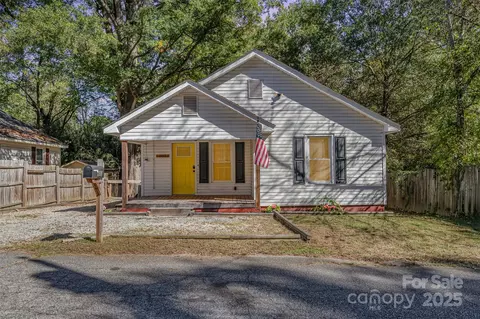 803 Desoto Ave, Kannapolis, NC 28083