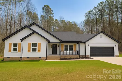 2500 Lazy Oak Dr, Lancaster, SC 29720