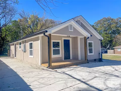 Exterior - 433 Clinton Ave, Lancaster, SC 29720 photo 2 of 5