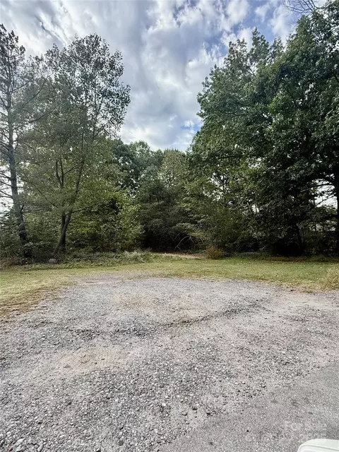 1005 27th Ne St NE, Conover, NC 28613