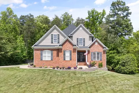 153 Canyon Rd, Mocksville, NC 27028