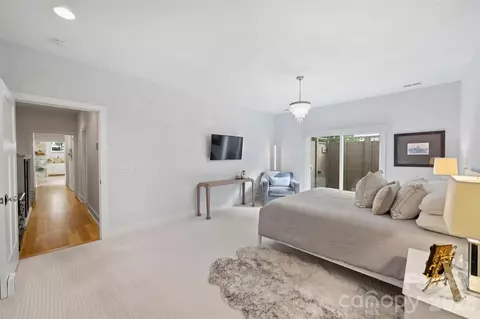 21228 Lakeview Cir, Cornelius, NC 28031 photo 17