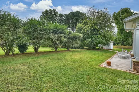 21228 Lakeview Cir, Cornelius, NC 28031 photo 38