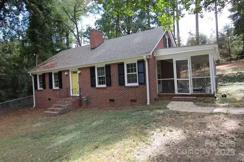 502 E Wade St, Wadesboro, NC 28170