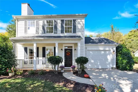 6605 Redbridge Trl, Charlotte, NC 28269