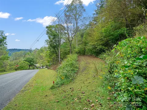 0 Sweet Creek Rd, Bakersville, NC 28705
