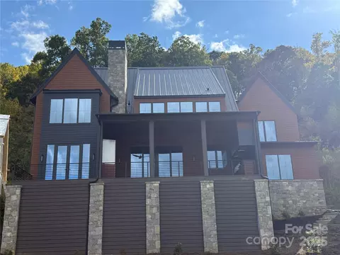 189 Lodestone 422 Dr #422, Sylva, NC 28779 photo 2
