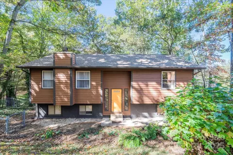 44 Cedar Trl, Asheville, NC 28803
