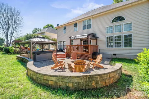 13409 Fremington Rd, Huntersville, NC 28078