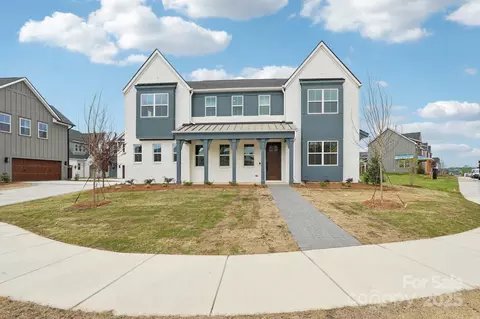 808 Terra Dr, Tega Cay, SC 29708