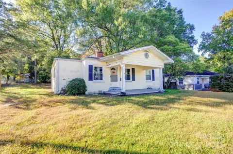 1114 Mount Olivet Rd, Kannapolis, NC 28083