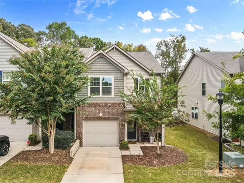 6015 Sweetbay Ln, Fort Mill, SC 29707