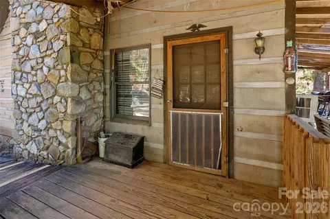 310 Log Gap Rd, Fairview, NC 28730 photo 12