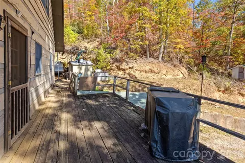 310 Log Gap Rd, Fairview, NC 28730 photo 14