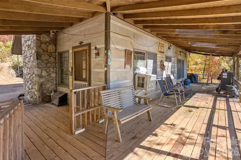 310 Log Gap Rd, Fairview, NC 28730 photo 13