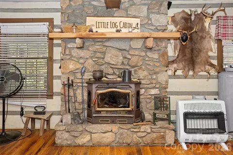 310 Log Gap Rd, Fairview, NC 28730 photo 22