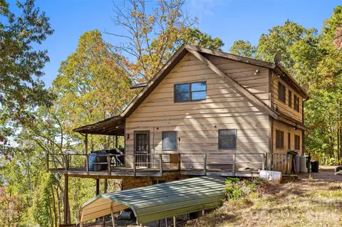 310 Log Gap Rd, Fairview, NC 28730 photo 3