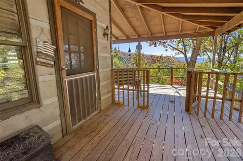 310 Log Gap Rd, Fairview, NC 28730 photo 11