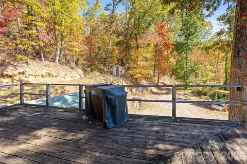310 Log Gap Rd, Fairview, NC 28730 photo 16