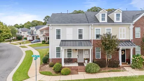 136 Morning Mist D Ln #D, Mooresville, NC 28117
