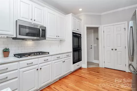 6761 Fox Ridge Cir, Davidson, NC 28036 photo 14