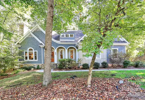 6761 Fox Ridge Cir, Davidson, NC 28036 photo 2