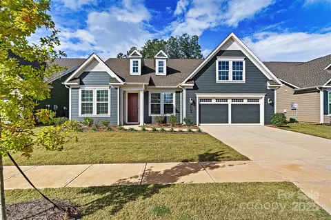 8439 Profit Ln, Charlotte, NC 28215
